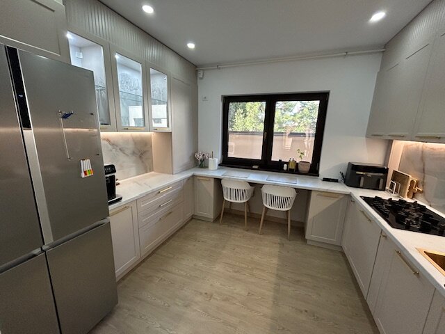 Prelungirea Ghencea, casa superba la vanzare mobilata utilata an 2022