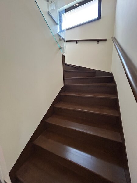 Prelungirea Ghencea, casa superba la vanzare mobilata utilata an 2022