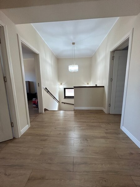 Prelungirea Ghencea, casa superba la vanzare mobilata utilata an 2022