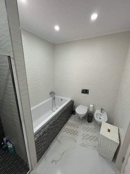 Prelungirea Ghencea, casa superba la vanzare mobilata utilata an 2022